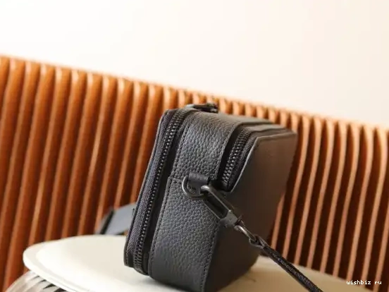 WIS Wearable VUITTON Wallet LOUIS Alpha 0425